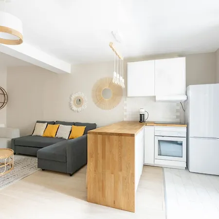 Luxurious 1 Bedroom Quartier De La Bastille Free Netflix *