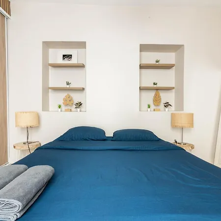 Luxurious 1 Bedroom Quartier De La Bastille Free Netflix