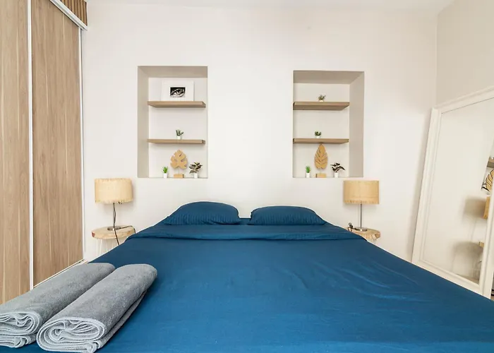 Luxurious 1 Bedroom Quartier De La Bastille Free Netflix